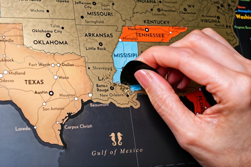 W WANDERLUST MAPS Two Scratch-Off Maps: World Map 17x24" + USA Map - Deluxe Travel Posters - Colorful Countries, US States, and Flags - Easy Scratch-Off Maps with Accessories for Travel Lovers - Name Tag Gift Box - Image 3